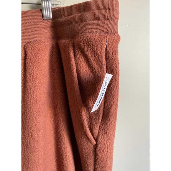 Old Navy Fleece Jogger Sweatpants- Size XL - Picture 8 of 10